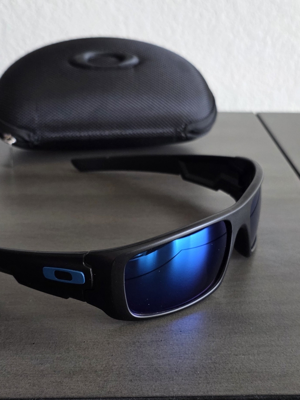 Oakley Crankshatf